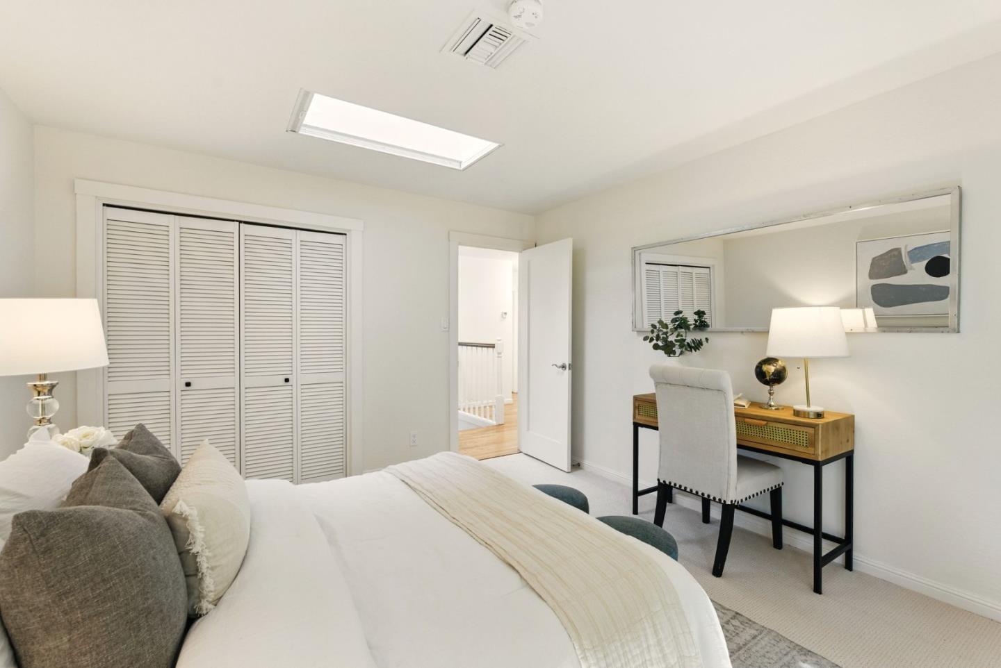 Detail Gallery Image 31 of 51 For 47 Pine Ave, San Carlos,  CA 94070 - 3 Beds | 2/1 Baths