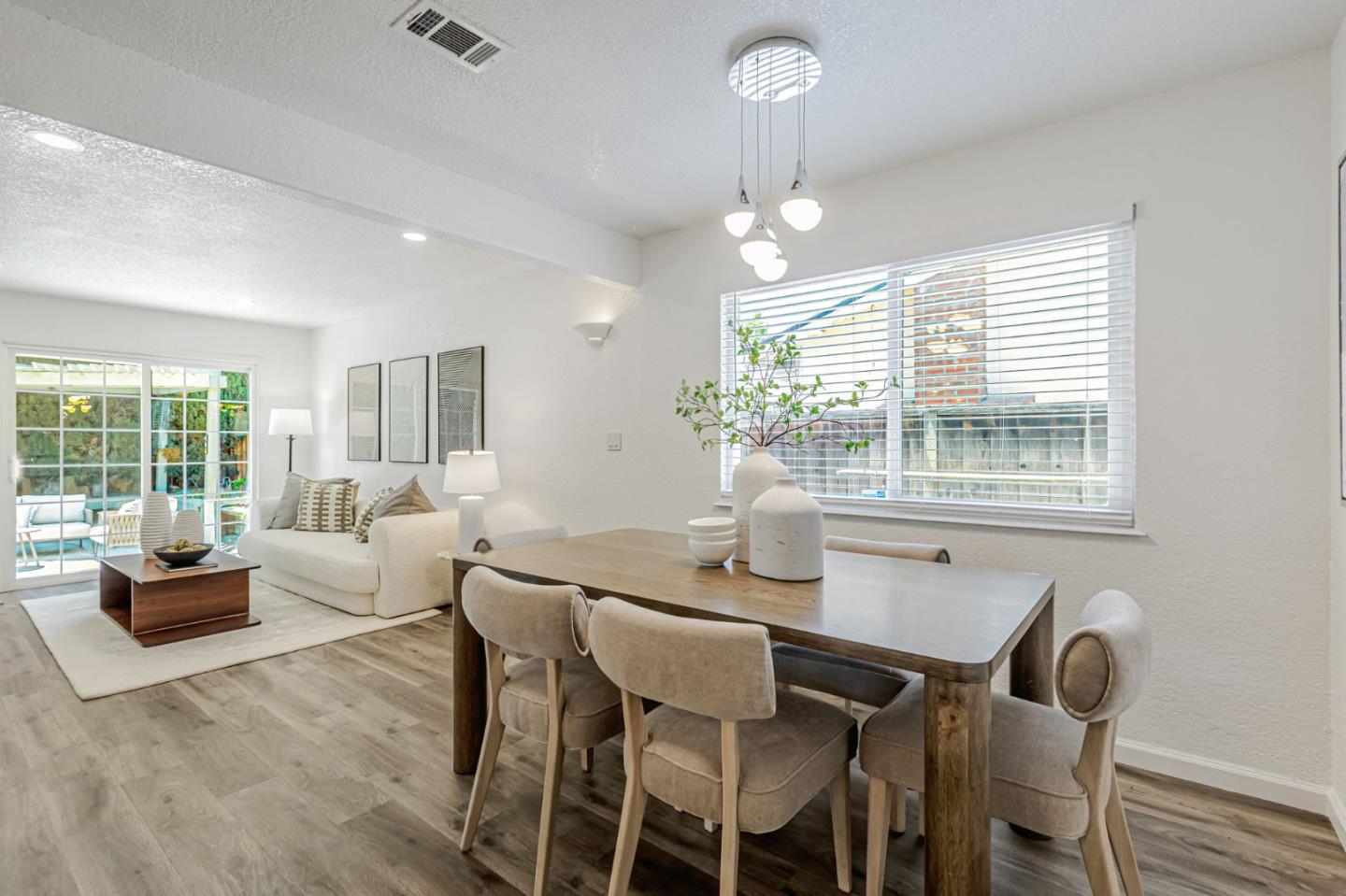 Detail Gallery Image 20 of 47 For 3308 Valley Forge Way, San Jose,  CA 95117 - 3 Beds | 2 Baths