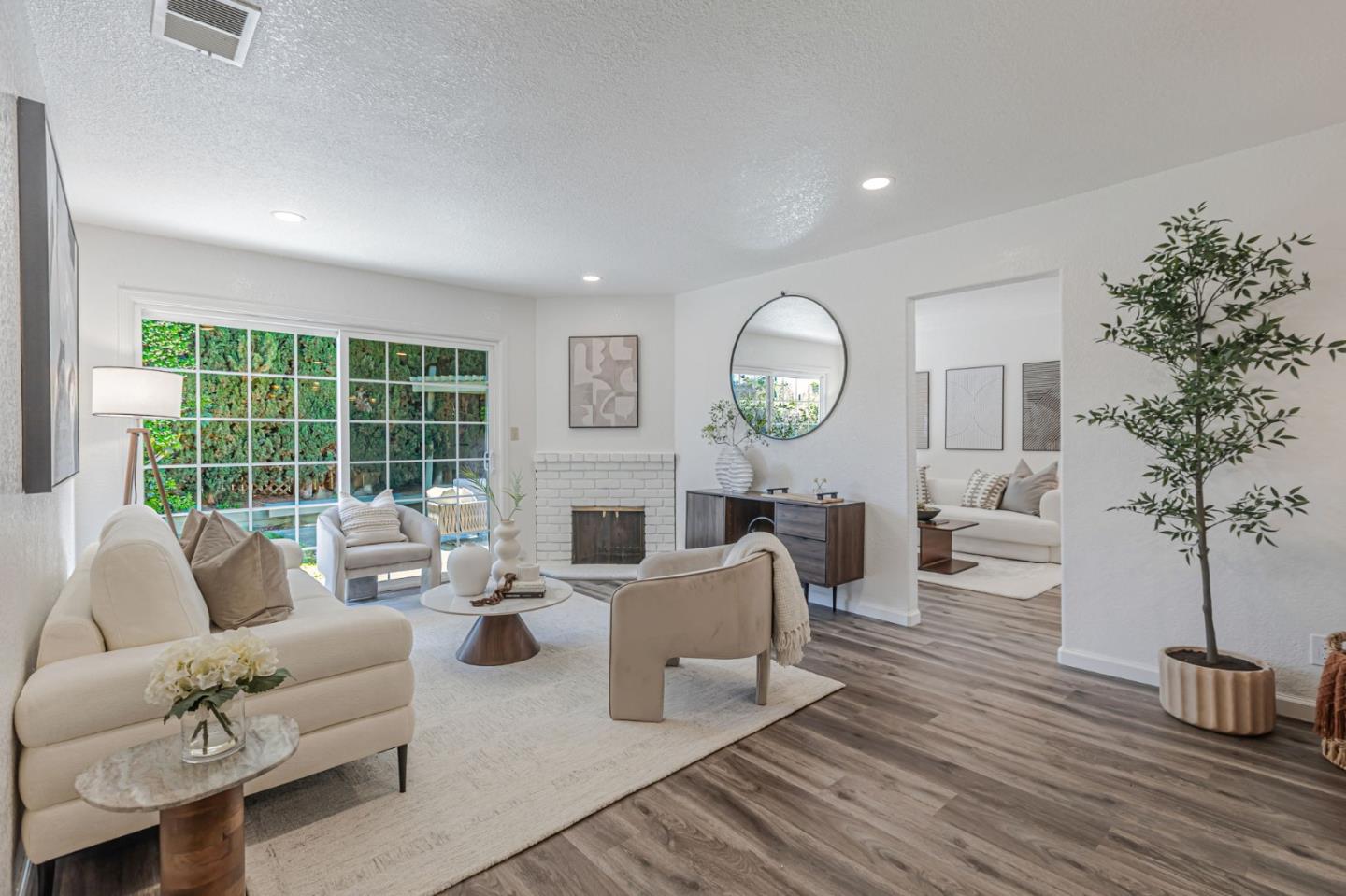 Detail Gallery Image 3 of 47 For 3308 Valley Forge Way, San Jose,  CA 95117 - 3 Beds | 2 Baths