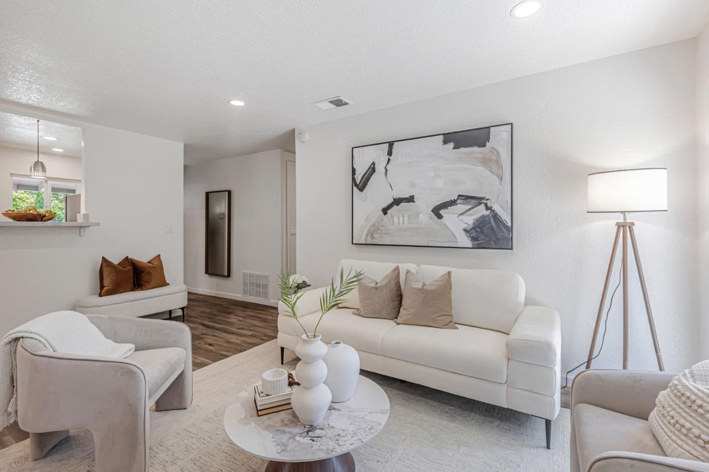 Detail Gallery Image 6 of 47 For 3308 Valley Forge Way, San Jose,  CA 95117 - 3 Beds | 2 Baths