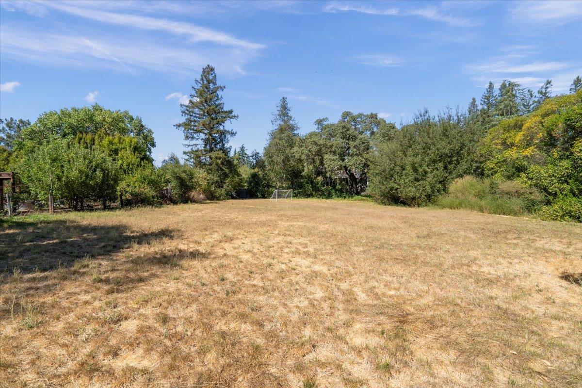 Detail Gallery Image 1 of 7 For 16460 B Bonnie Ln, Los Gatos,  CA 95032 - – Beds | – Baths