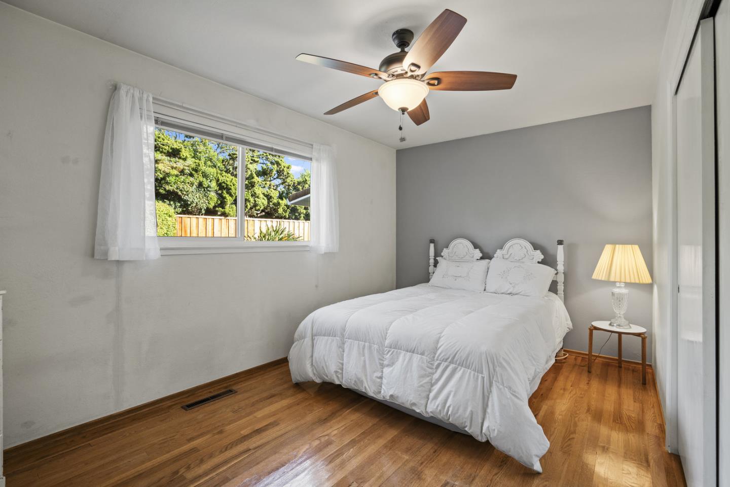 Detail Gallery Image 14 of 45 For 2844 via Carmen, San Jose,  CA 95124 - 3 Beds | 2 Baths