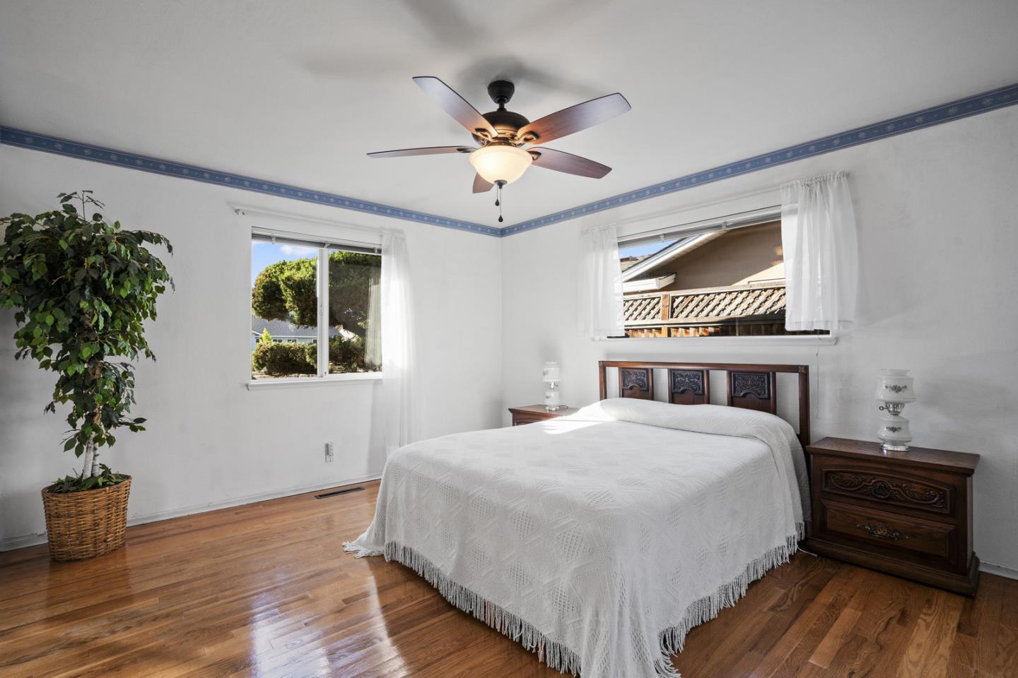 Detail Gallery Image 17 of 45 For 2844 via Carmen, San Jose,  CA 95124 - 3 Beds | 2 Baths