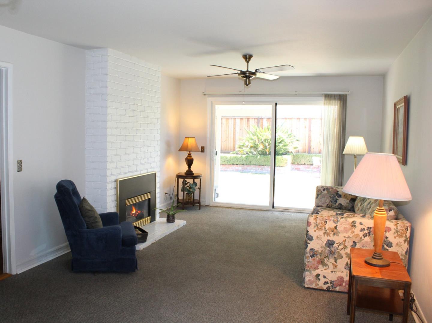 Detail Gallery Image 9 of 45 For 2844 via Carmen, San Jose,  CA 95124 - 3 Beds | 2 Baths