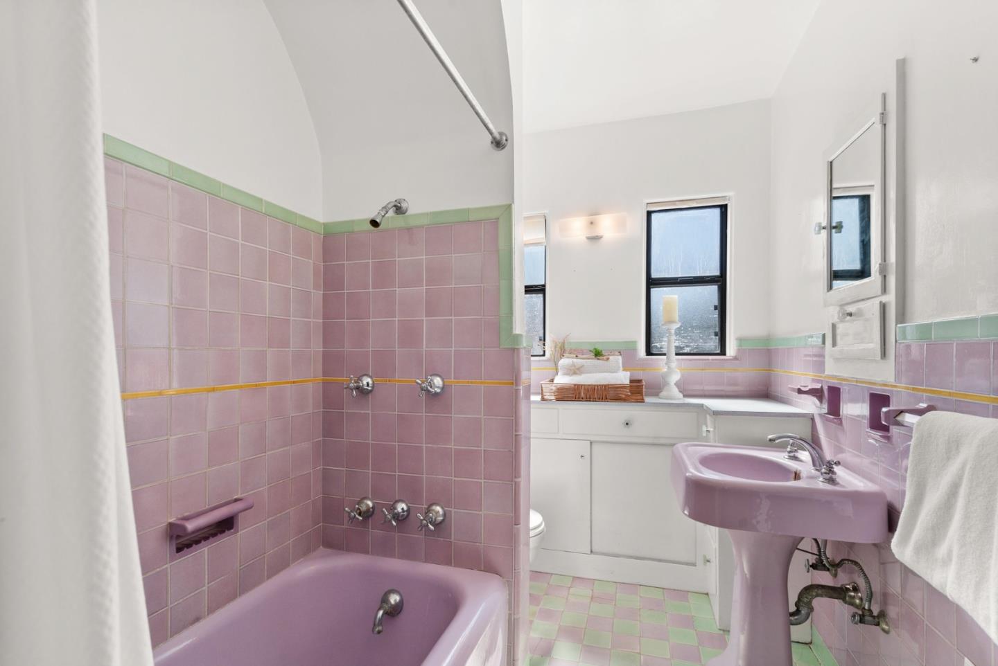 Detail Gallery Image 20 of 45 For 1003 Walnut Ave, Santa Cruz,  CA 95060 - 3 Beds | 2 Baths
