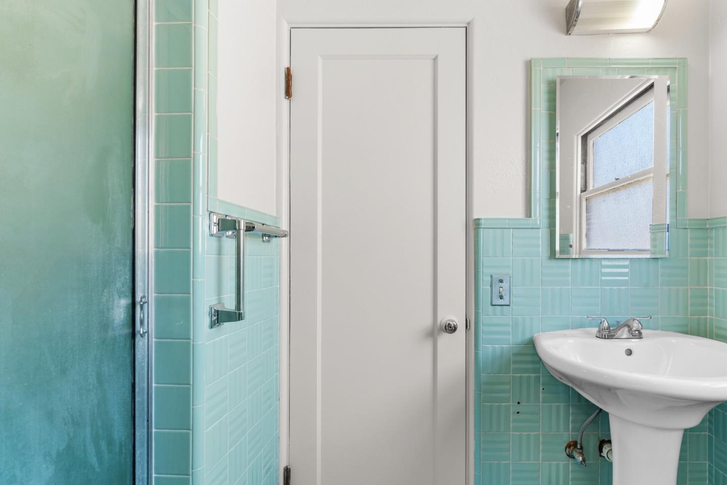 Detail Gallery Image 21 of 45 For 1003 Walnut Ave, Santa Cruz,  CA 95060 - 3 Beds | 2 Baths