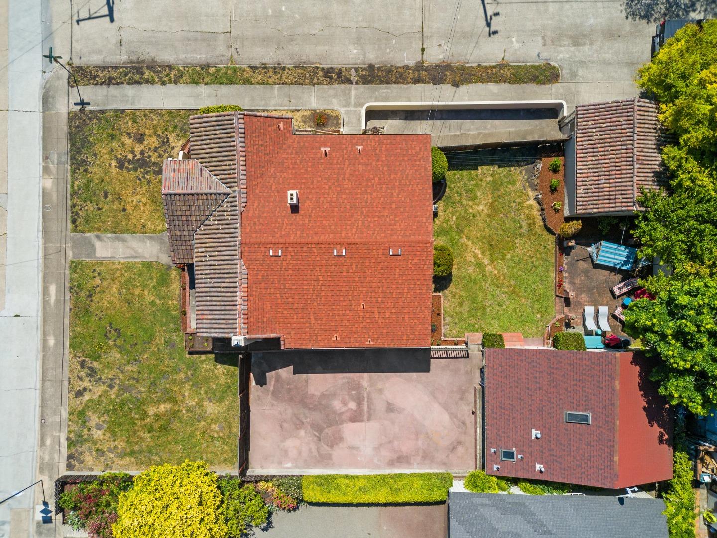 Detail Gallery Image 41 of 45 For 1003 Walnut Ave, Santa Cruz,  CA 95060 - 3 Beds | 2 Baths