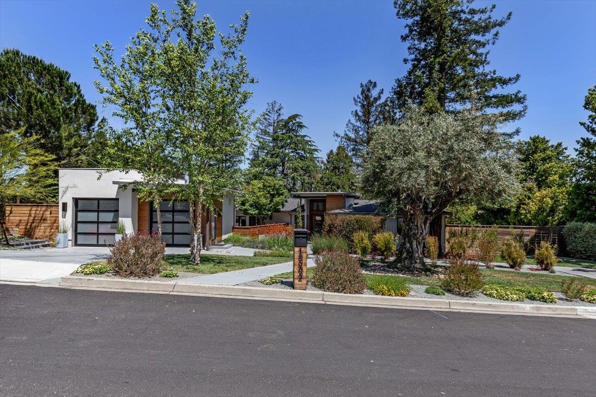 Detail Gallery Image 19 of 60 For 15902 Rochin Ter, Los Gatos,  CA 95032 - 4 Beds | 4 Baths