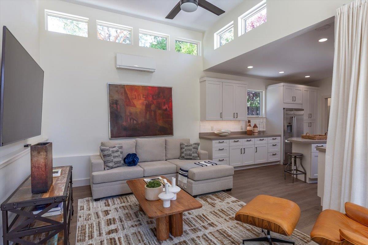 Detail Gallery Image 29 of 60 For 15902 Rochin Ter, Los Gatos,  CA 95032 - 4 Beds | 4 Baths