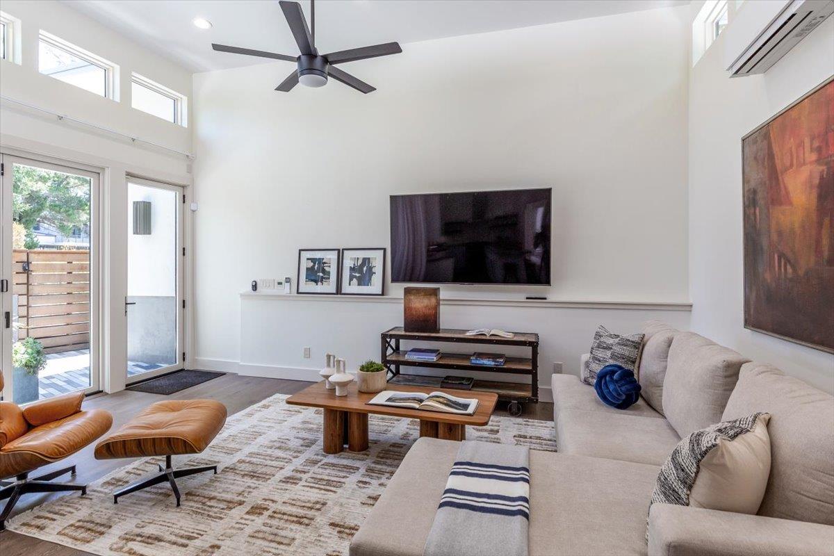 Detail Gallery Image 32 of 60 For 15902 Rochin Ter, Los Gatos,  CA 95032 - 4 Beds | 4 Baths
