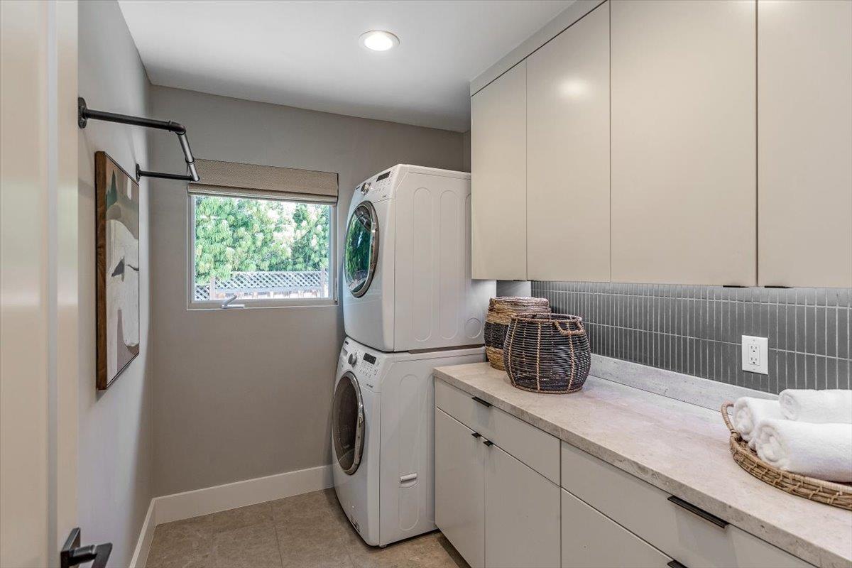 Detail Gallery Image 43 of 60 For 15902 Rochin Ter, Los Gatos,  CA 95032 - 4 Beds | 4 Baths