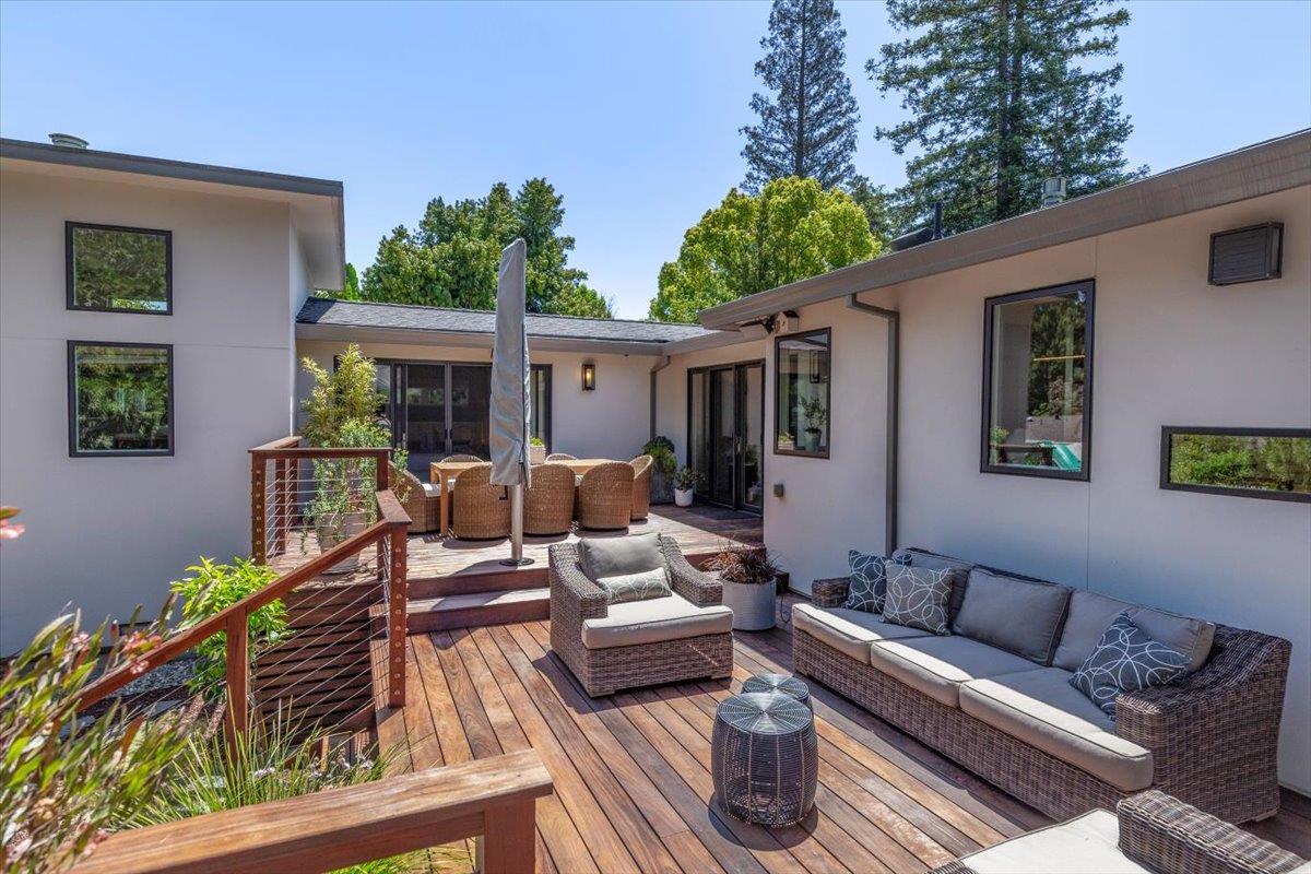 Detail Gallery Image 49 of 60 For 15902 Rochin Ter, Los Gatos,  CA 95032 - 4 Beds | 4 Baths