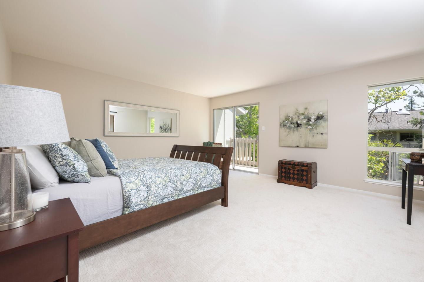 Detail Gallery Image 13 of 26 For 11 Lyonridge Ln, San Mateo,  CA 94402 - 3 Beds | 2/1 Baths