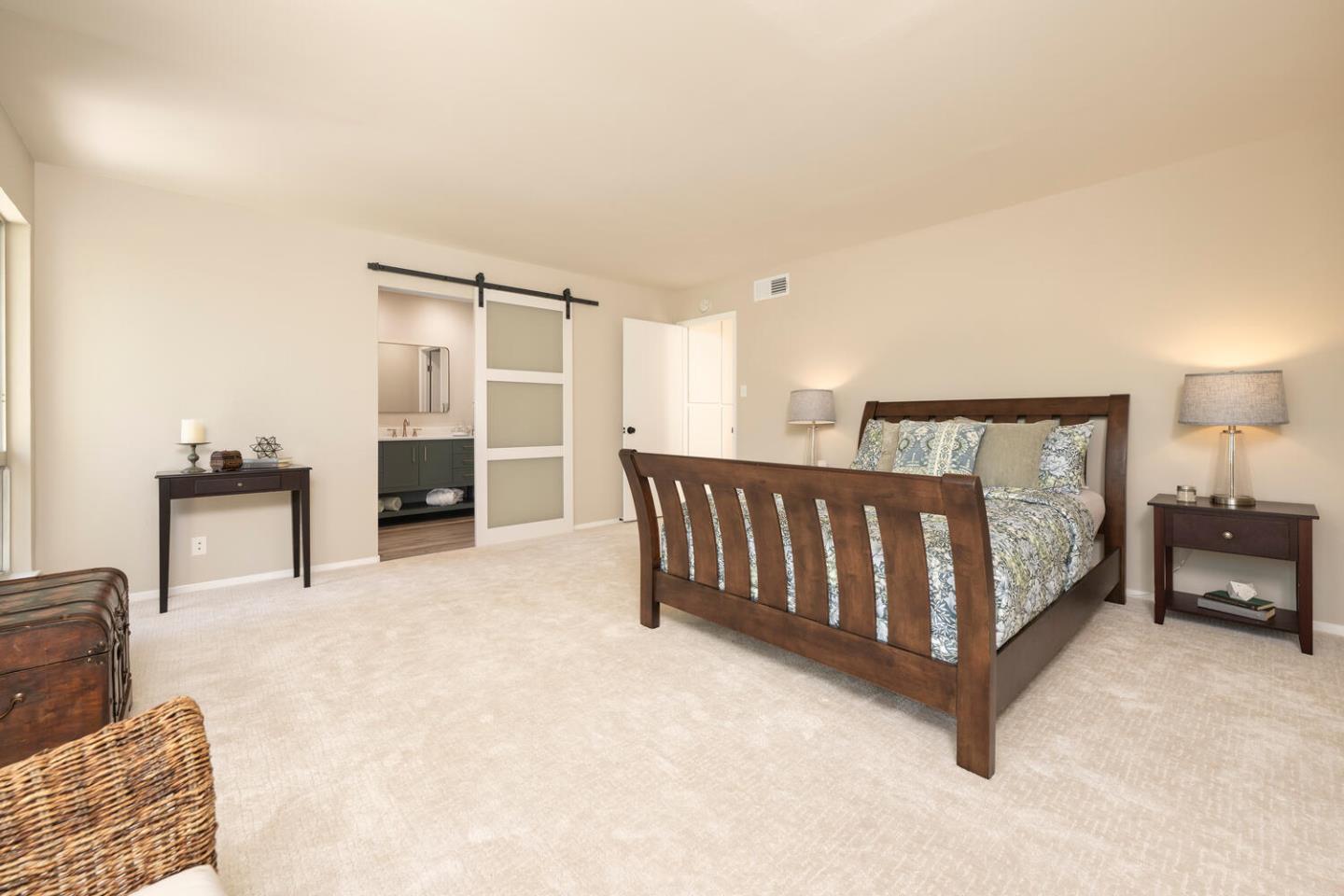 Detail Gallery Image 15 of 26 For 11 Lyonridge Ln, San Mateo,  CA 94402 - 3 Beds | 2/1 Baths