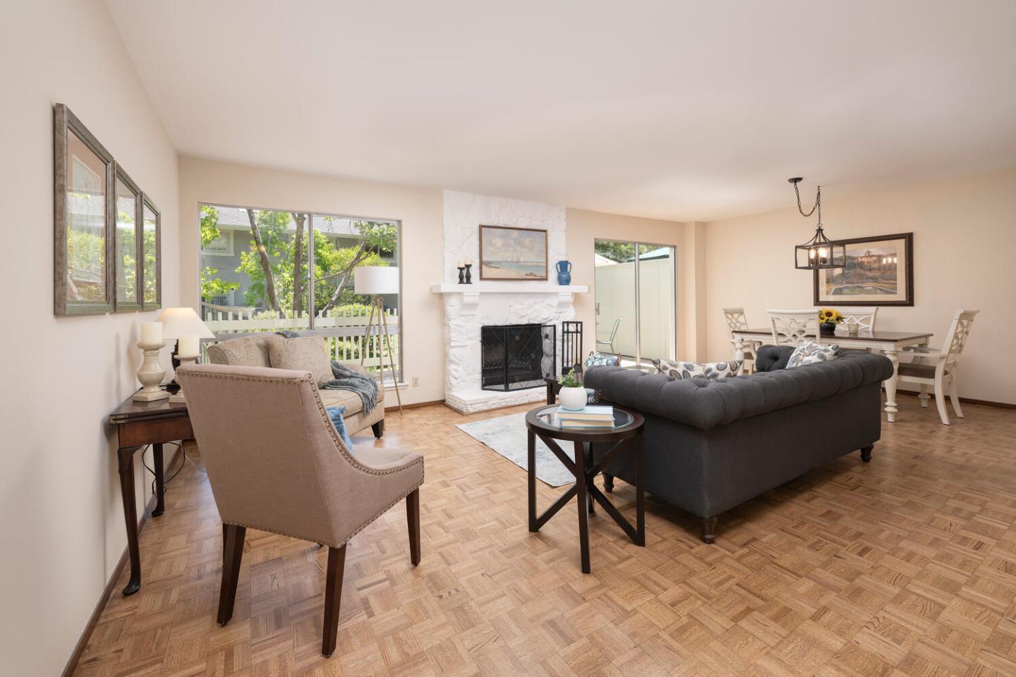 Detail Gallery Image 5 of 26 For 11 Lyonridge Ln, San Mateo,  CA 94402 - 3 Beds | 2/1 Baths