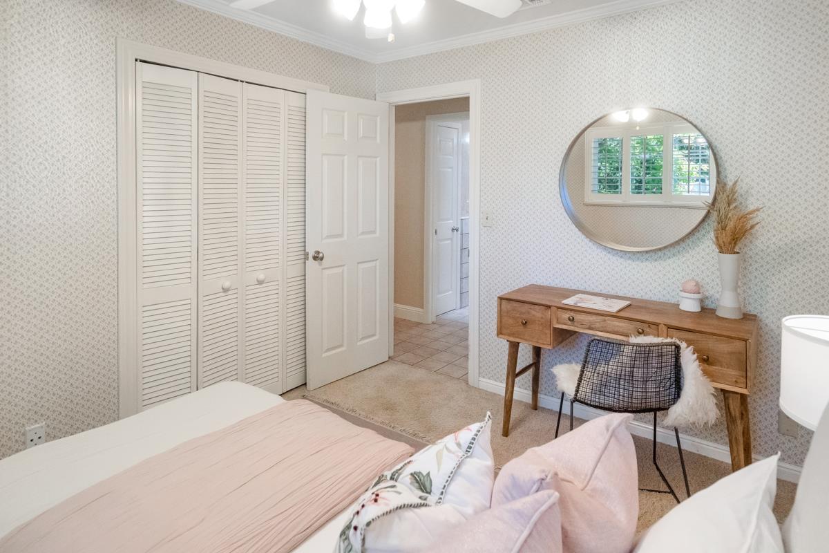 Detail Gallery Image 13 of 50 For 3910 Briarglen Dr, San Jose,  CA 95118 - 4 Beds | 2 Baths