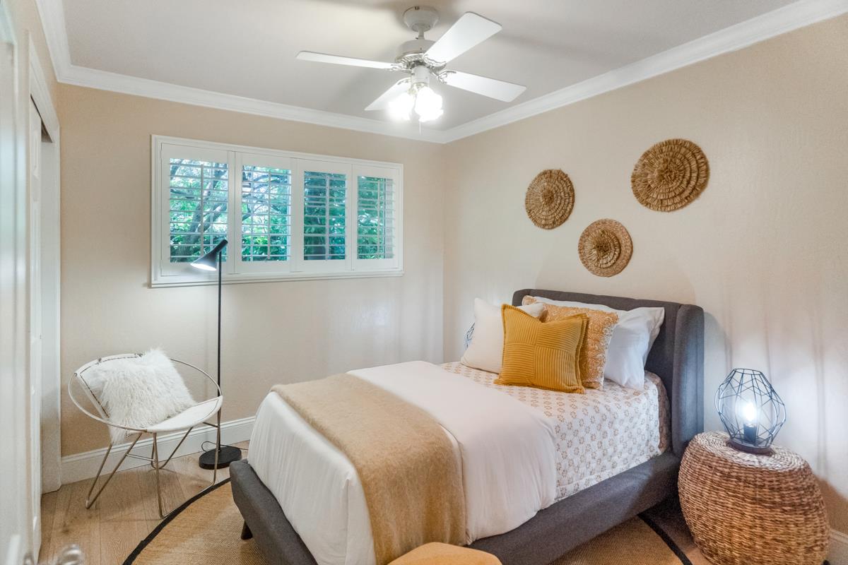 Detail Gallery Image 16 of 50 For 3910 Briarglen Dr, San Jose,  CA 95118 - 4 Beds | 2 Baths