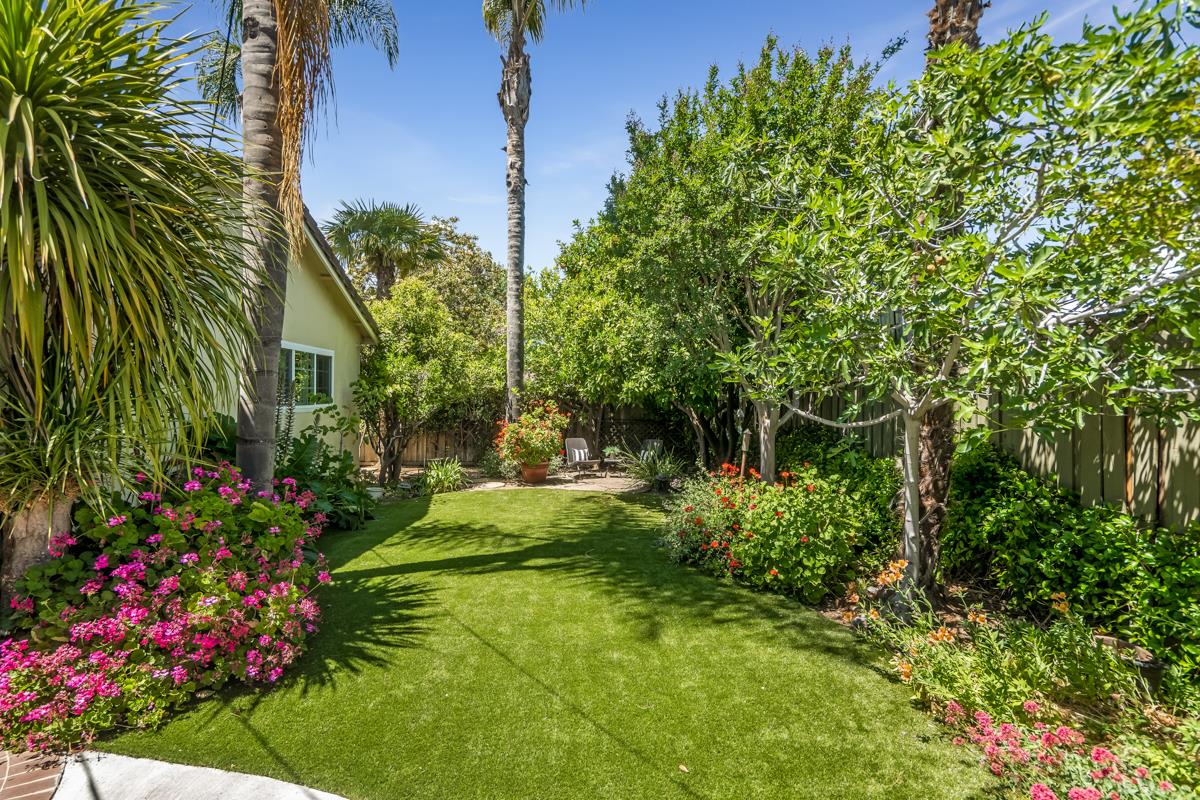 Detail Gallery Image 35 of 50 For 3910 Briarglen Dr, San Jose,  CA 95118 - 4 Beds | 2 Baths