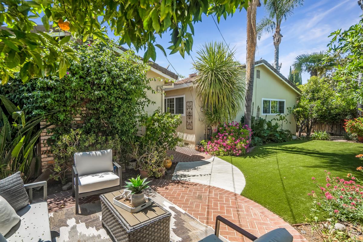 Detail Gallery Image 37 of 50 For 3910 Briarglen Dr, San Jose,  CA 95118 - 4 Beds | 2 Baths