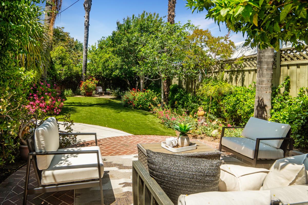 Detail Gallery Image 39 of 50 For 3910 Briarglen Dr, San Jose,  CA 95118 - 4 Beds | 2 Baths