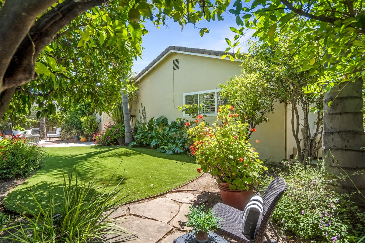 Detail Gallery Image 41 of 50 For 3910 Briarglen Dr, San Jose,  CA 95118 - 4 Beds | 2 Baths