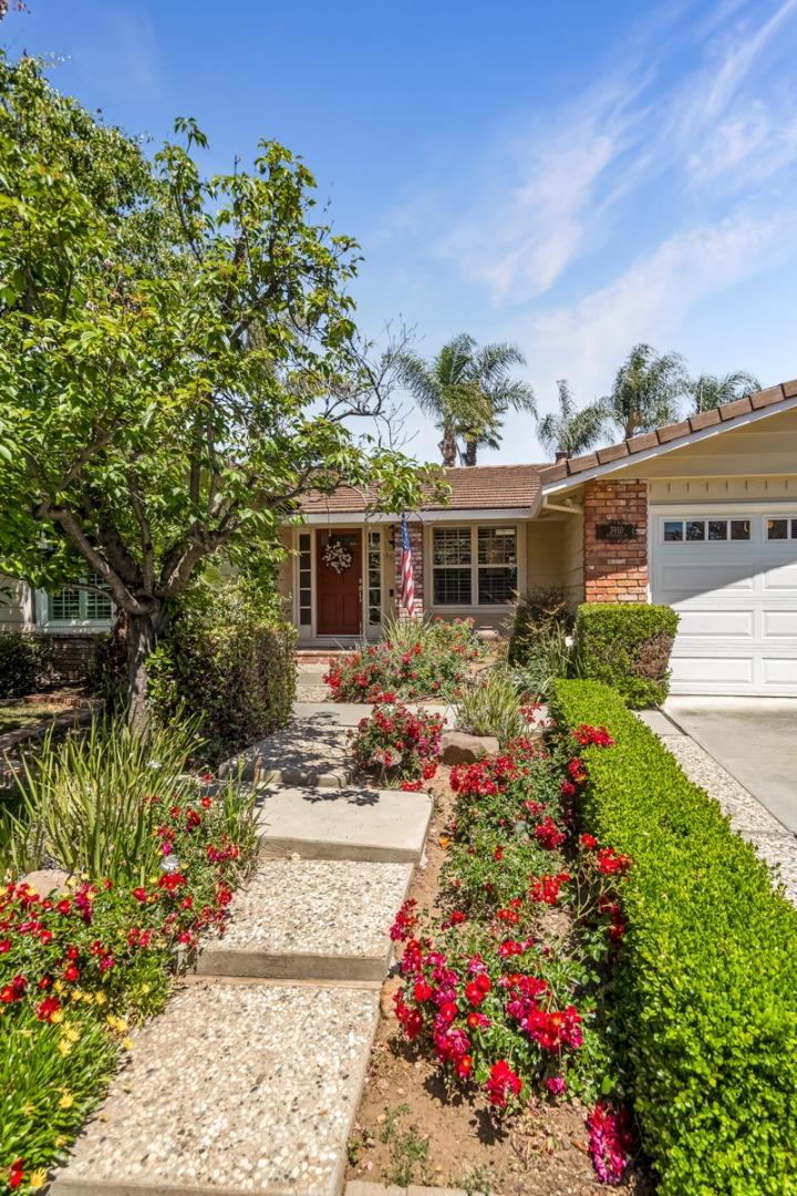 Detail Gallery Image 49 of 50 For 3910 Briarglen Dr, San Jose,  CA 95118 - 4 Beds | 2 Baths
