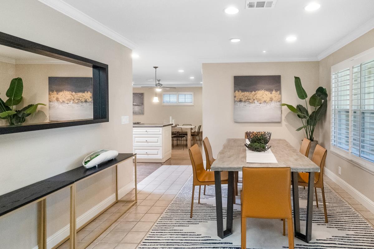 Detail Gallery Image 5 of 50 For 3910 Briarglen Dr, San Jose,  CA 95118 - 4 Beds | 2 Baths