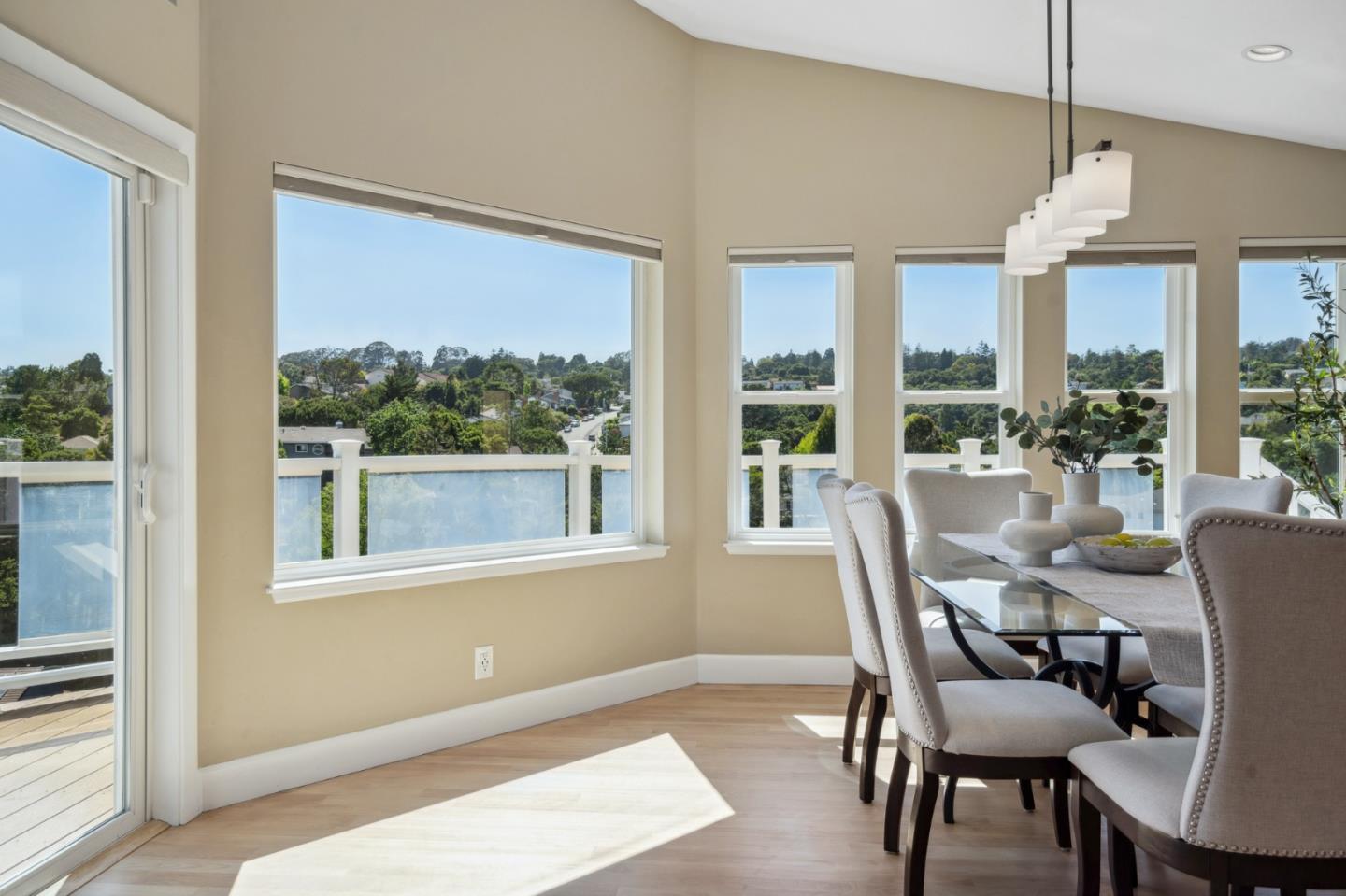 Detail Gallery Image 16 of 70 For 1243 Homewood Ave, San Mateo,  CA 94403 - 3 Beds | 2 Baths