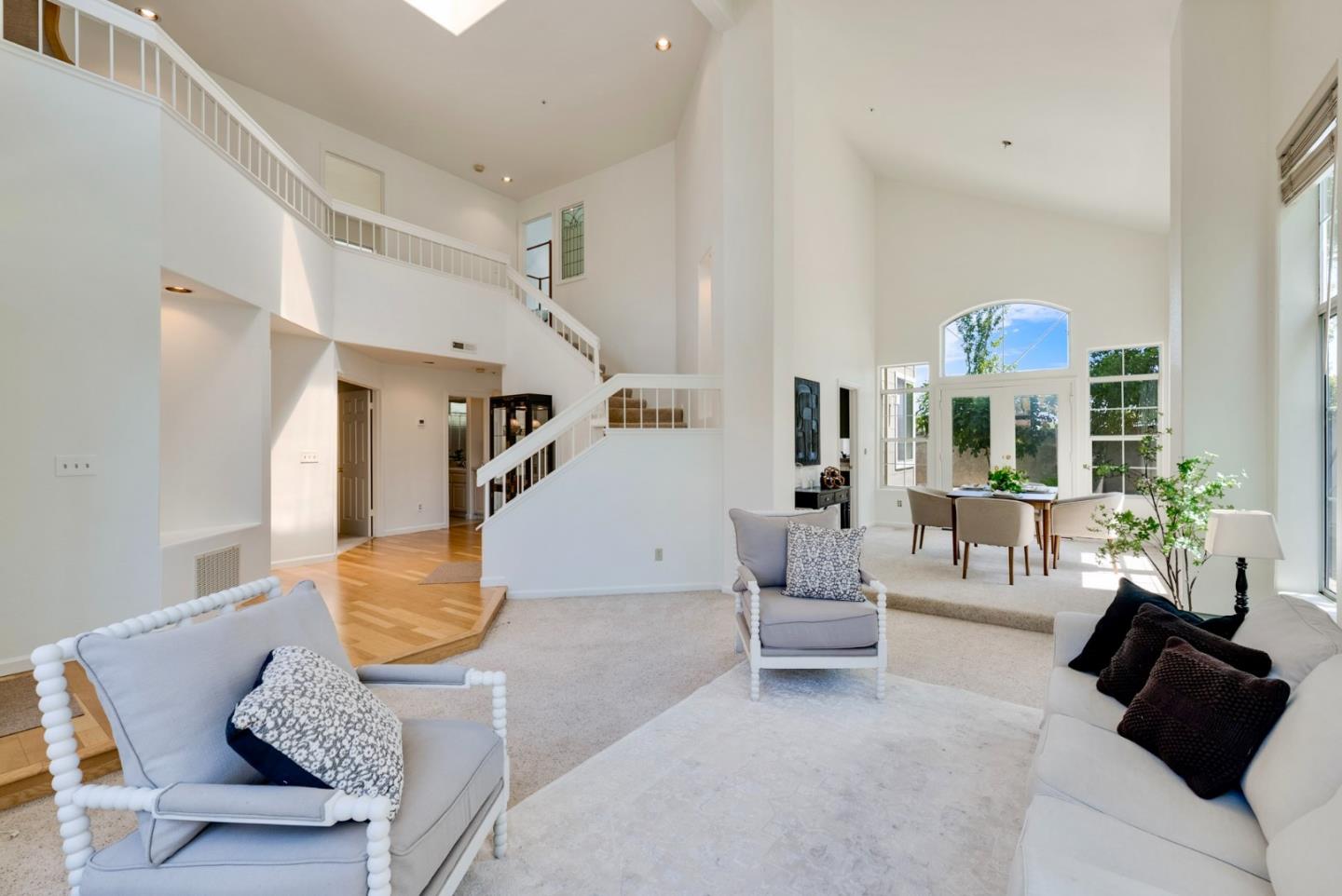 Detail Gallery Image 8 of 24 For 17691 Riverbend Rd, Salinas,  CA 93908 - 4 Beds | 3 Baths