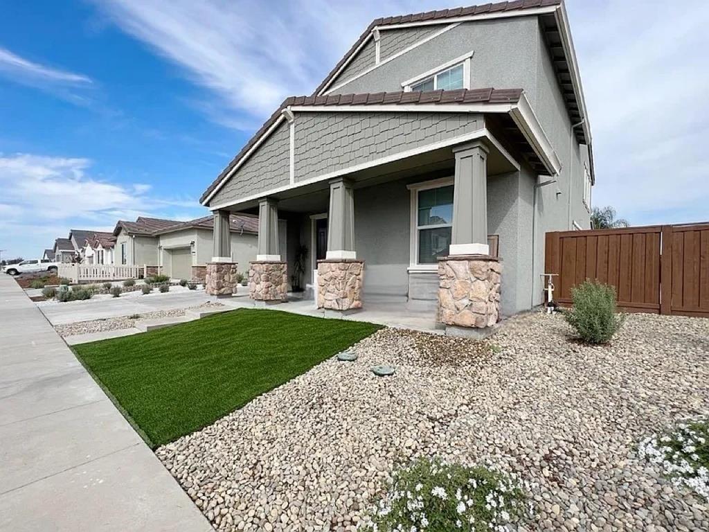 Detail Gallery Image 3 of 33 For 2033 Fowler Way, Woodland,  CA 95776 - 4 Beds | 3/1 Baths