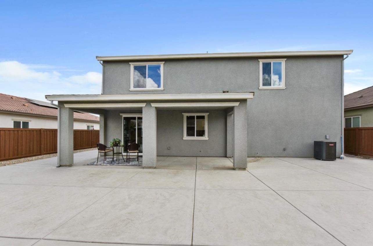 Detail Gallery Image 30 of 33 For 2033 Fowler Way, Woodland,  CA 95776 - 4 Beds | 3/1 Baths