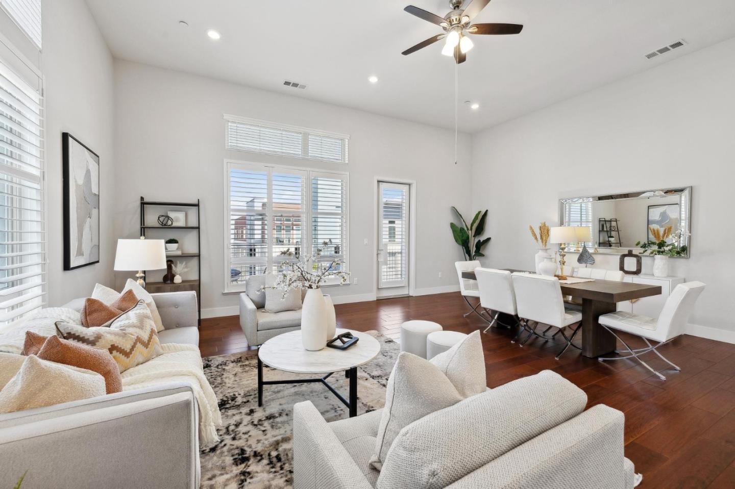 Detail Gallery Image 13 of 44 For 1028 Foster Square Ln #404,  Foster City,  CA 94404 - 3 Beds | 2 Baths