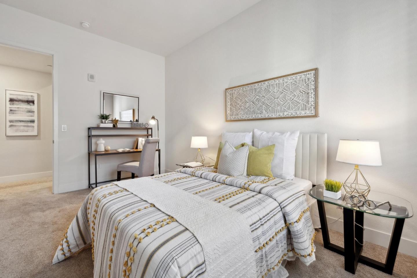 Detail Gallery Image 30 of 44 For 1028 Foster Square Ln #404,  Foster City,  CA 94404 - 3 Beds | 2 Baths