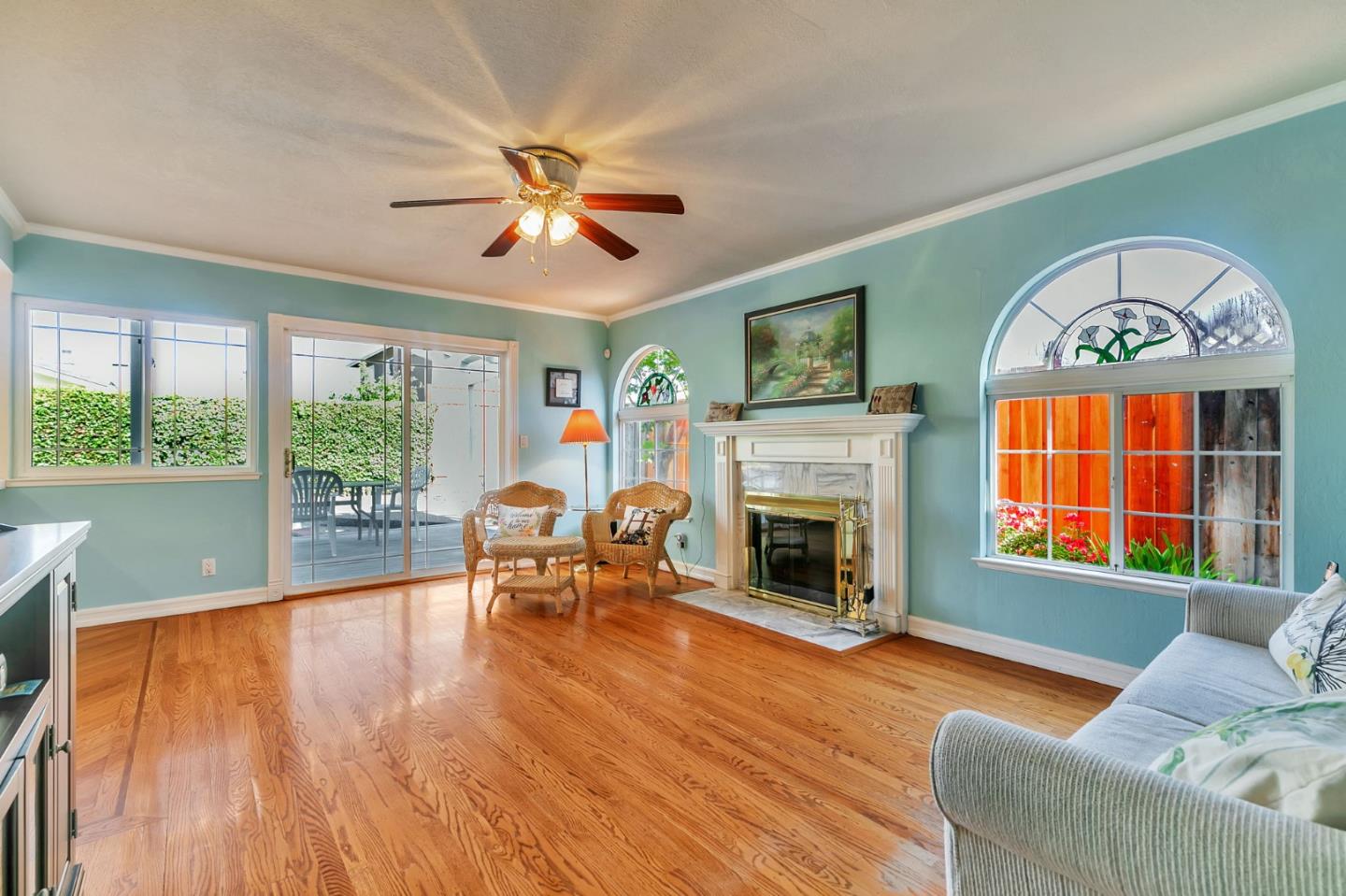 Detail Gallery Image 11 of 53 For 6280 Mountford Dr, San Jose,  CA 95123 - 4 Beds | 2/1 Baths