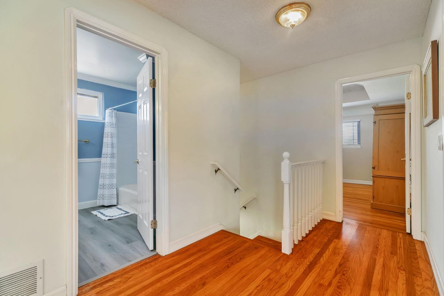 Detail Gallery Image 27 of 53 For 6280 Mountford Dr, San Jose,  CA 95123 - 4 Beds | 2/1 Baths