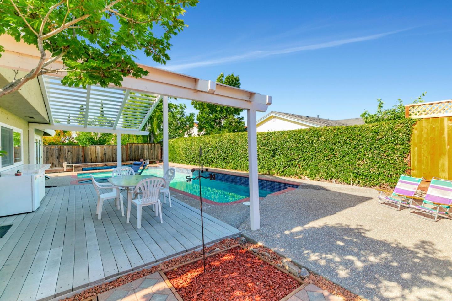 Detail Gallery Image 48 of 53 For 6280 Mountford Dr, San Jose,  CA 95123 - 4 Beds | 2/1 Baths