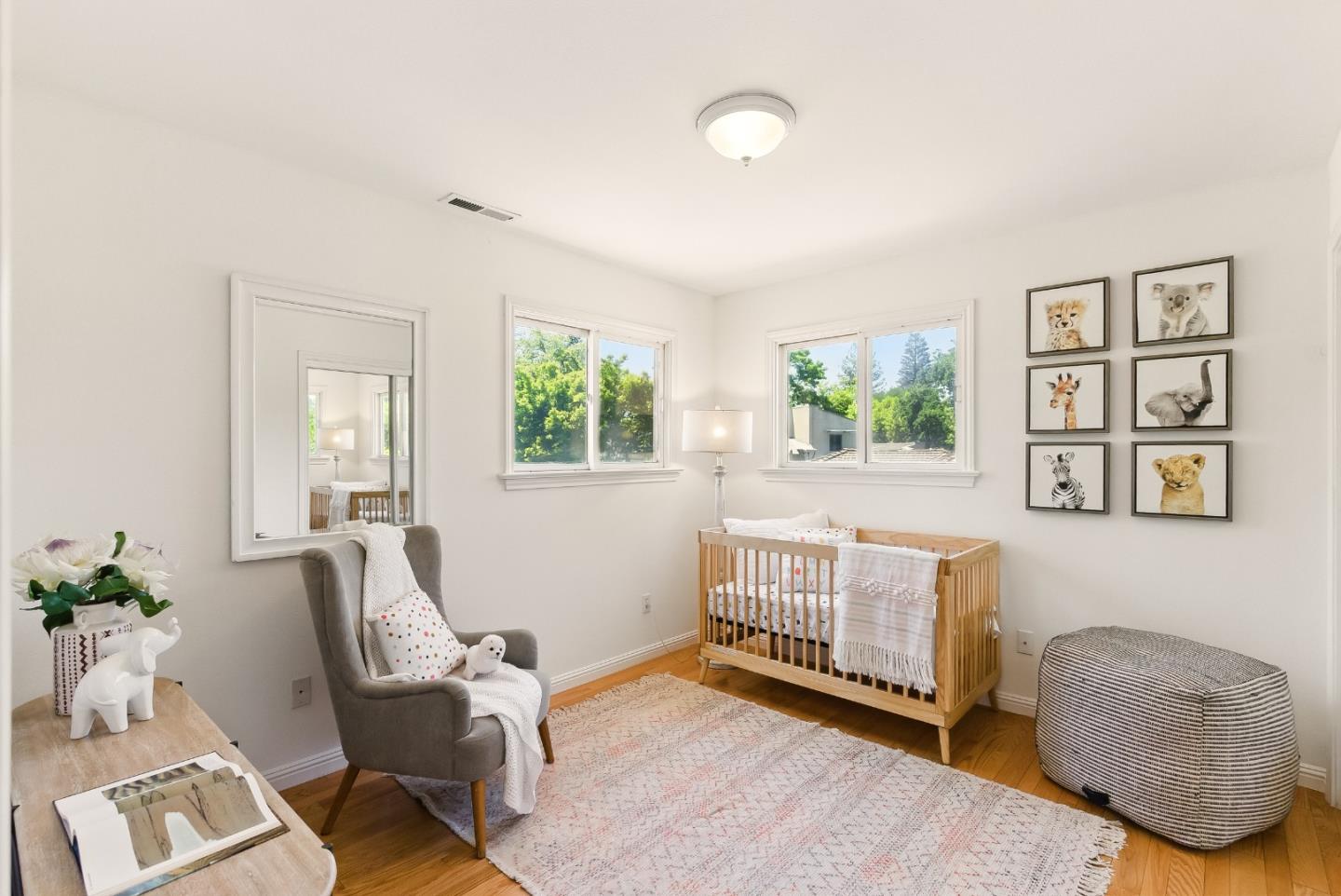Detail Gallery Image 31 of 55 For 41 Regent Pl, Palo Alto,  CA 94301 - 5 Beds | 3 Baths