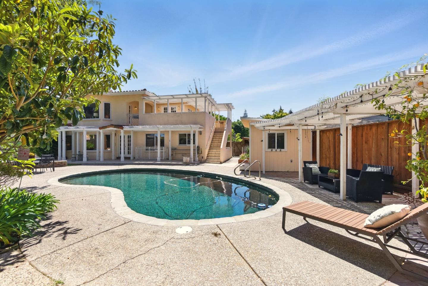 Detail Gallery Image 53 of 55 For 41 Regent Pl, Palo Alto,  CA 94301 - 5 Beds | 3 Baths