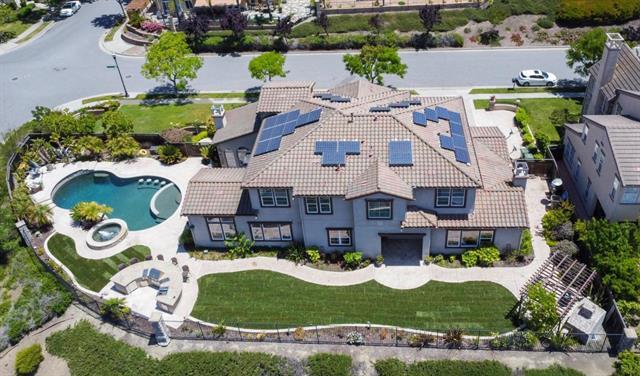 Detail Gallery Image 6 of 9 For 4701 Hill Top View Pl, San Jose,  CA 95138 - 5 Beds | 4/1 Baths