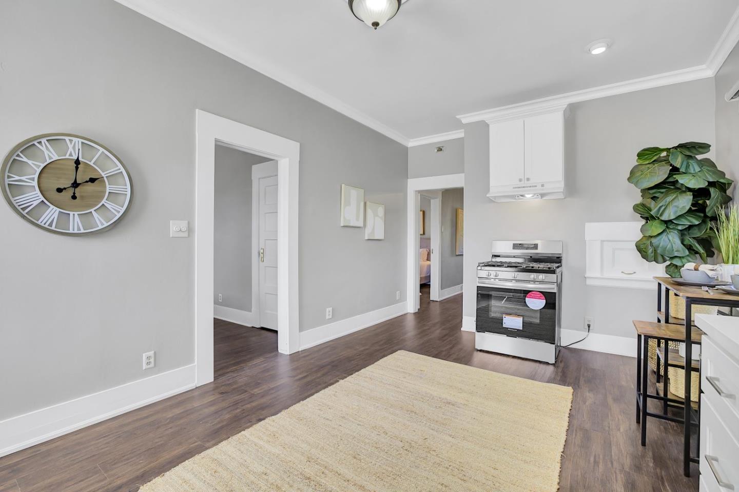 Detail Gallery Image 14 of 48 For 4120 Bassett St, Santa Clara,  CA 95054 - 3 Beds | 1 Baths