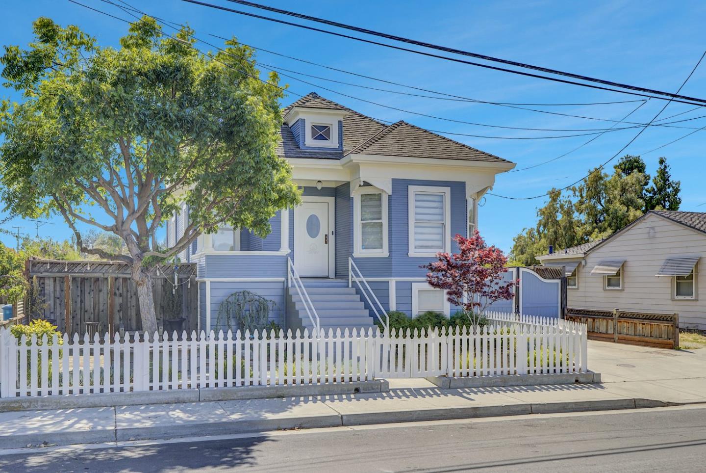 Detail Gallery Image 42 of 48 For 4120 Bassett St, Santa Clara,  CA 95054 - 3 Beds | 1 Baths
