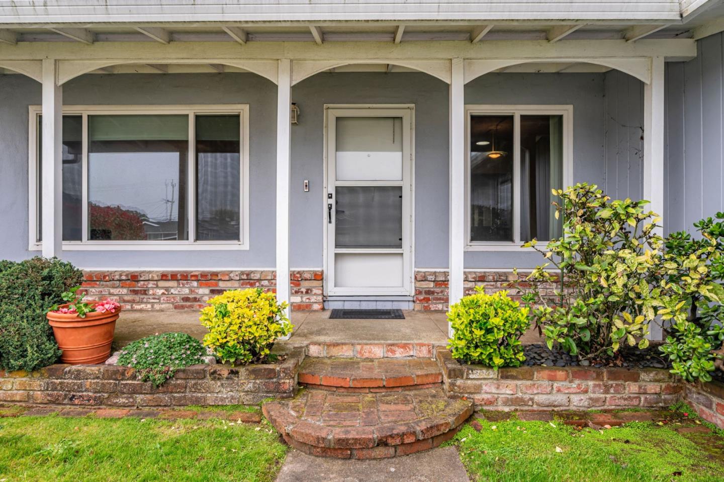 Detail Gallery Image 3 of 32 For 153 San Felipe Ave, South San Francisco,  CA 94080 - 3 Beds | 2 Baths