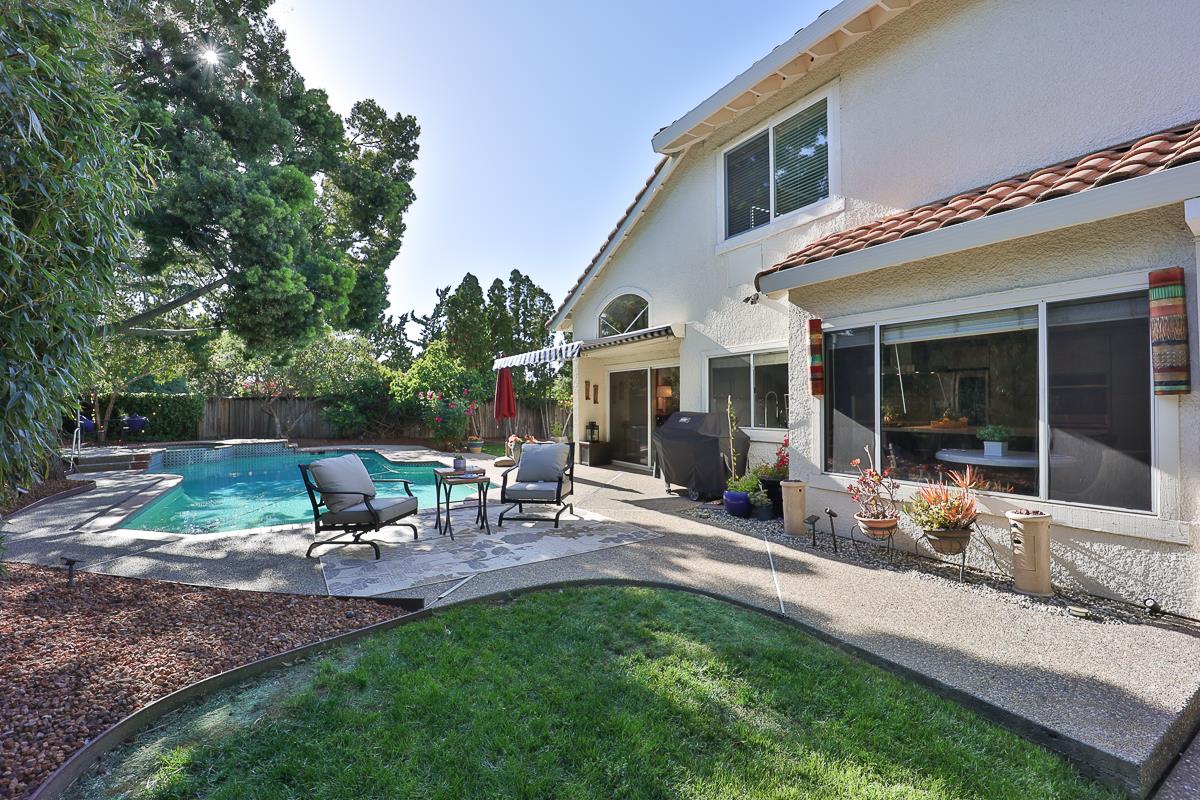 Detail Gallery Image 82 of 109 For 3239 Pinot Blanc Way, San Jose,  CA 95135 - 5 Beds | 3 Baths