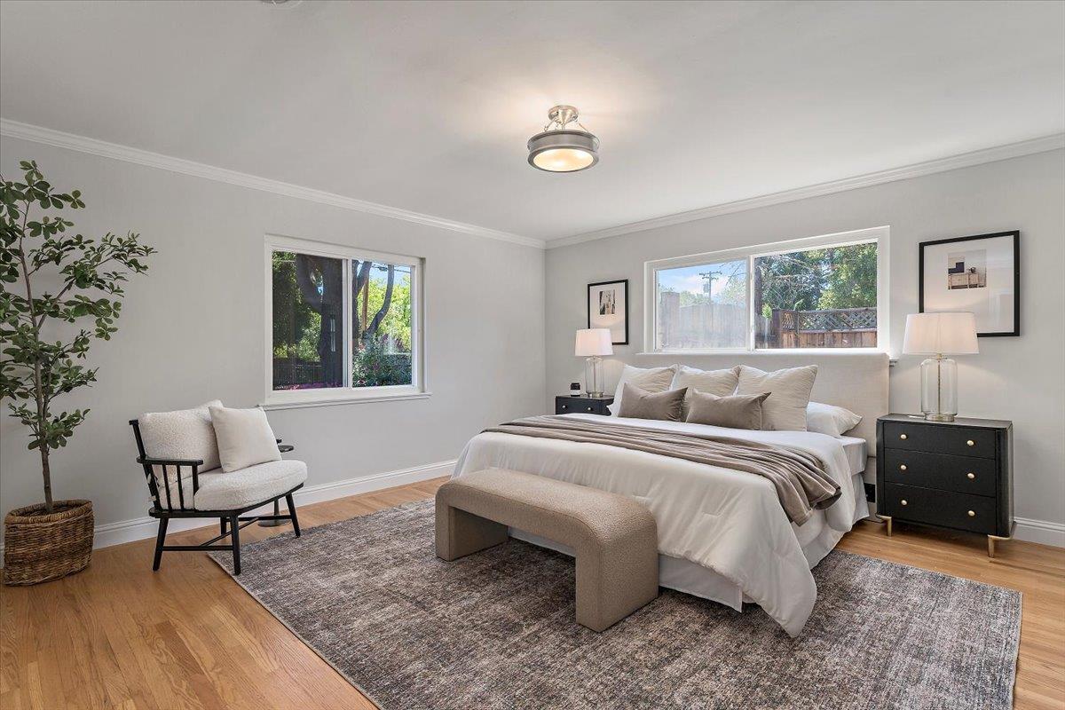 Detail Gallery Image 16 of 27 For 1480 Oakhurst Ave, Los Altos,  CA 94024 - 3 Beds | 2 Baths
