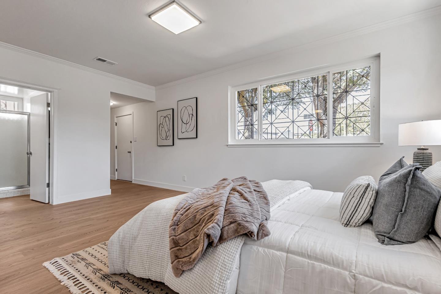 Detail Gallery Image 23 of 51 For 2310 Wawona St, San Francisco,  CA 94116 - 4 Beds | 3 Baths