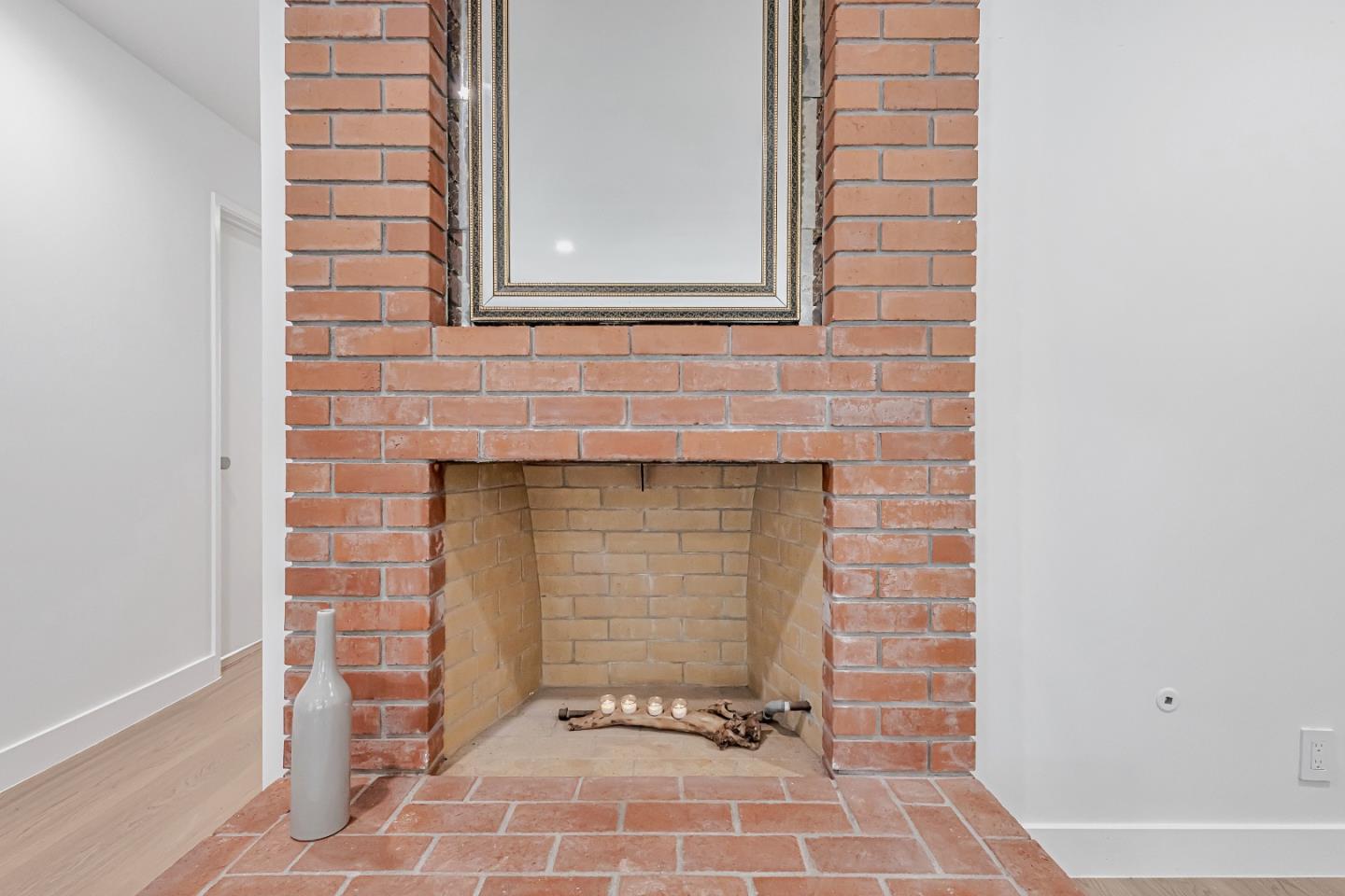 Detail Gallery Image 37 of 51 For 2310 Wawona St, San Francisco,  CA 94116 - 4 Beds | 3 Baths