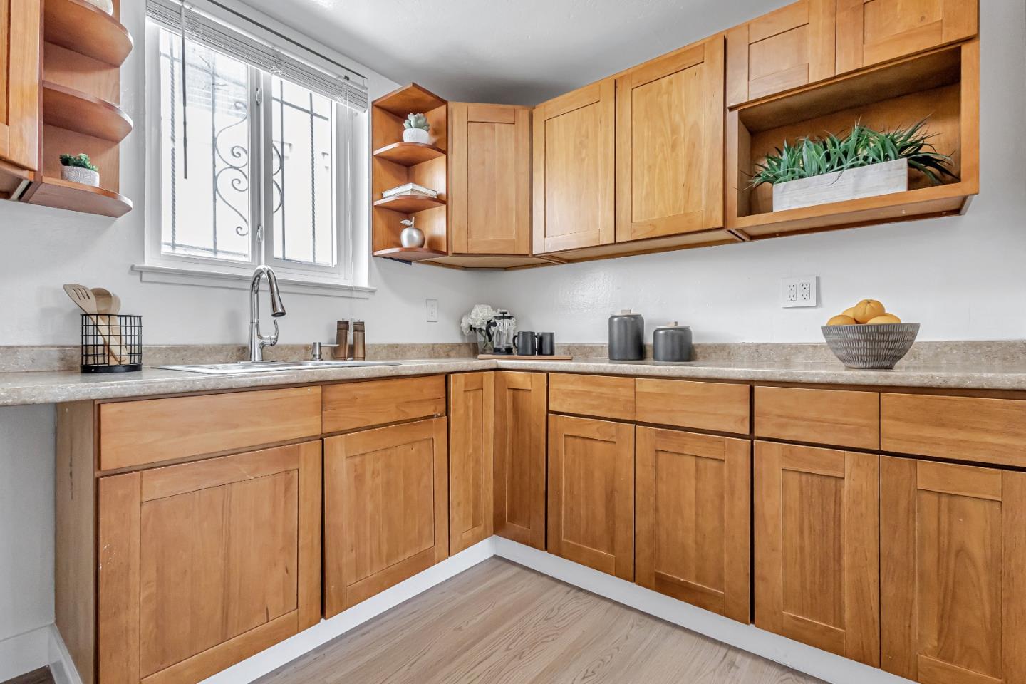 Detail Gallery Image 39 of 51 For 2310 Wawona St, San Francisco,  CA 94116 - 4 Beds | 3 Baths