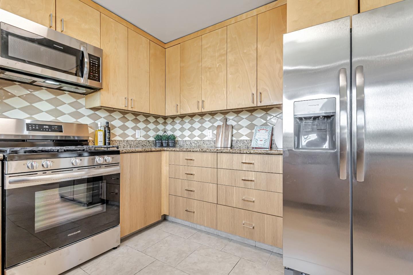 Detail Gallery Image 41 of 51 For 2310 Wawona St, San Francisco,  CA 94116 - 4 Beds | 3 Baths
