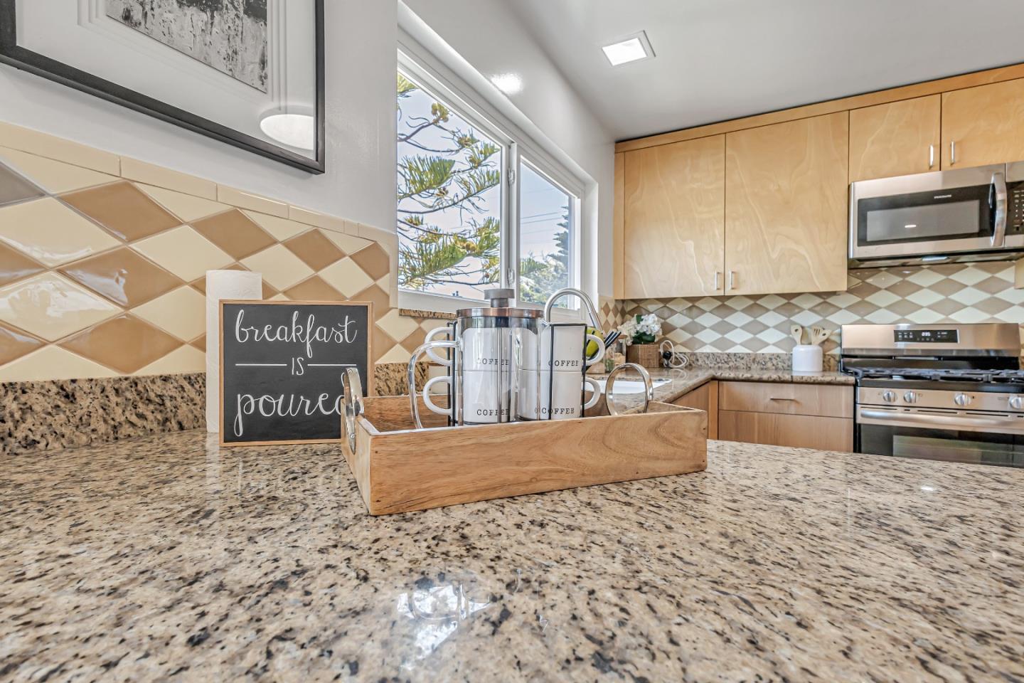 Detail Gallery Image 42 of 51 For 2310 Wawona St, San Francisco,  CA 94116 - 4 Beds | 3 Baths