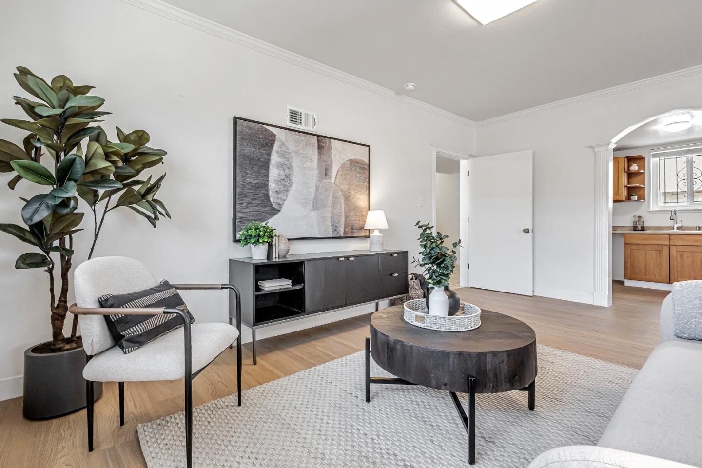 Detail Gallery Image 48 of 51 For 2310 Wawona St, San Francisco,  CA 94116 - 4 Beds | 3 Baths